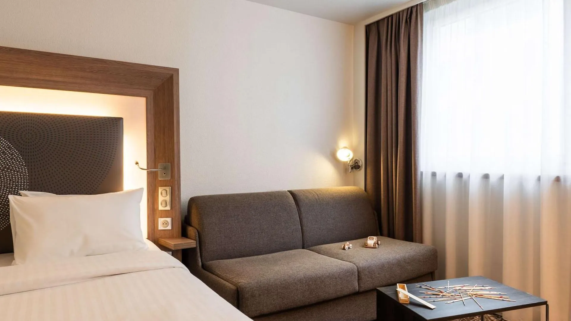 Novotel Paris Gare De Lyon 4*,