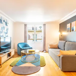 Holidaysinparis - Bourg Tibourg Appartement