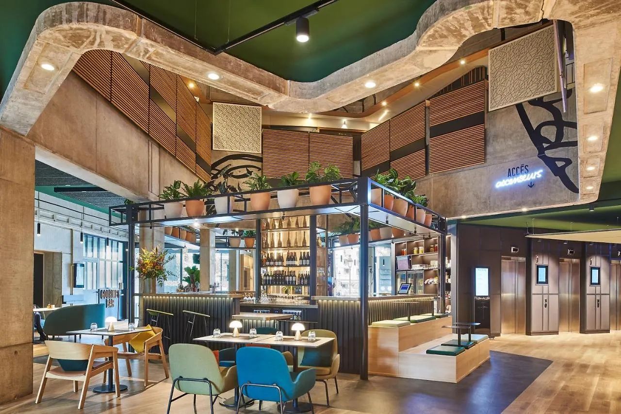 **** Hotel Novotel Paris Gare De Lyon Francja